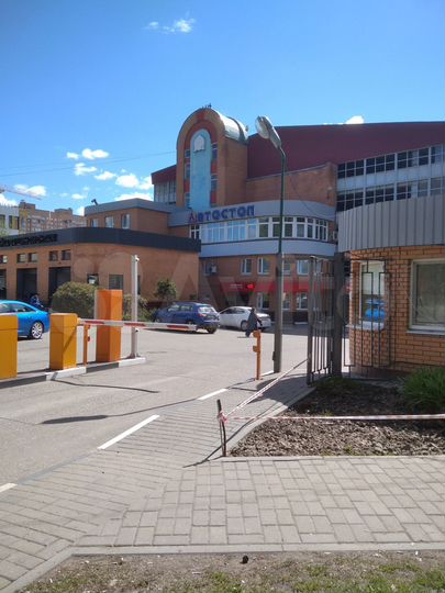 Машиноместо, 14 м²