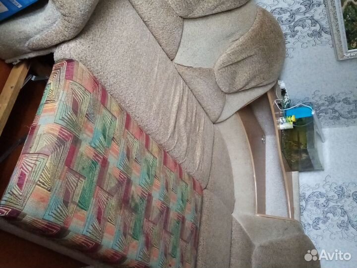 Угловой диван