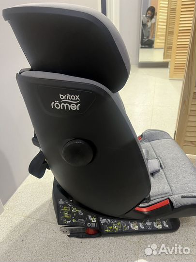 Автокресло britax romer advansafix 4