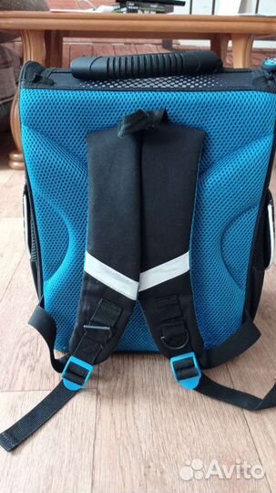 Рюкзак школьный