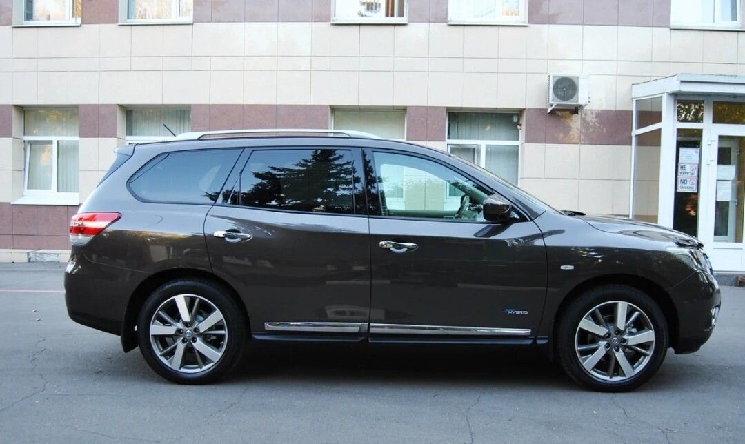 Nissan Pathfinder: фото владельца