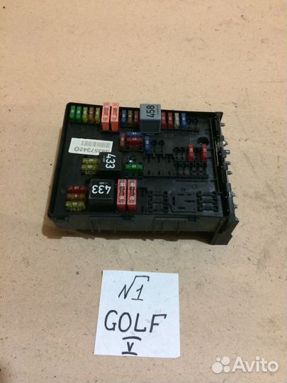 Блок предохранителей Volkswagen Golf V 1К0937124К