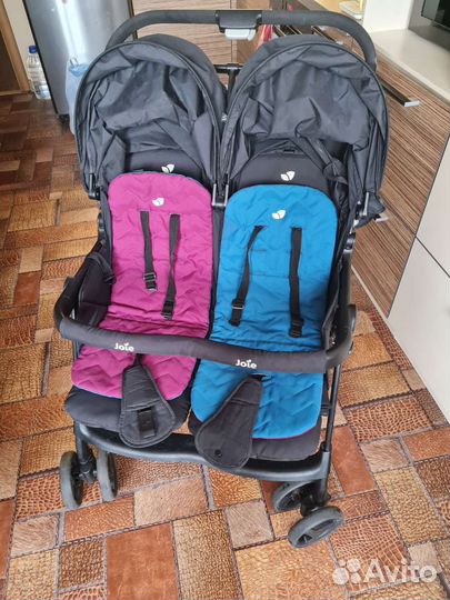 Коляска для двойни joie air twin