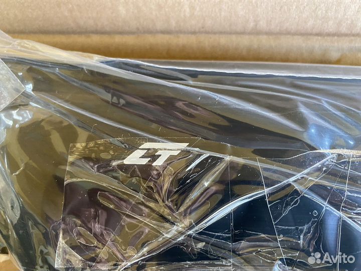 Дефлекторы дверей aubi a4