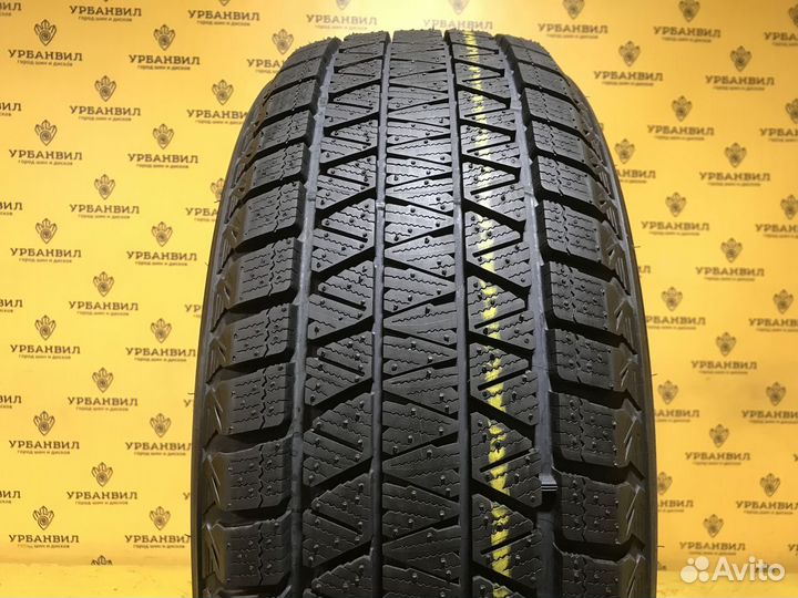 Bridgestone Blizzak DM-V3 235/50 R19 103T