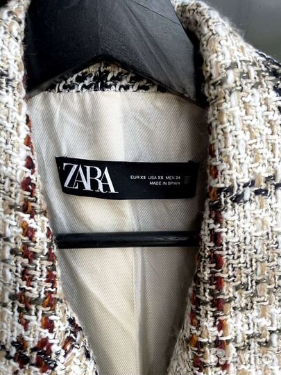 Пиджак твидовый