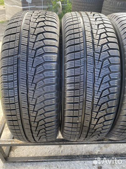 Hankook Winter I'Cept Evo2 W320 205/60 R16
