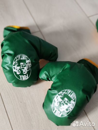 Боксерская груша и перчатки (детские)