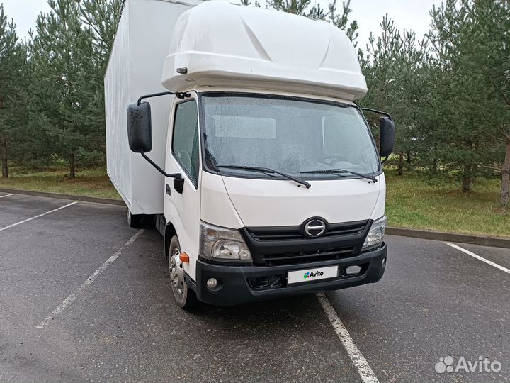 Hino 300 (Dutro), 2012