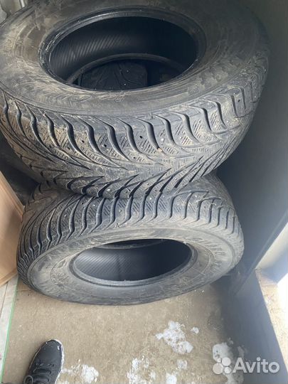 Yokohama IceGuard Stud IG65 265/70 R16