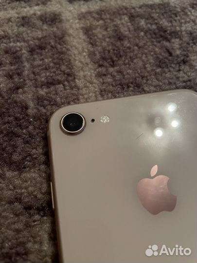 iPhone 8, 64 ГБ