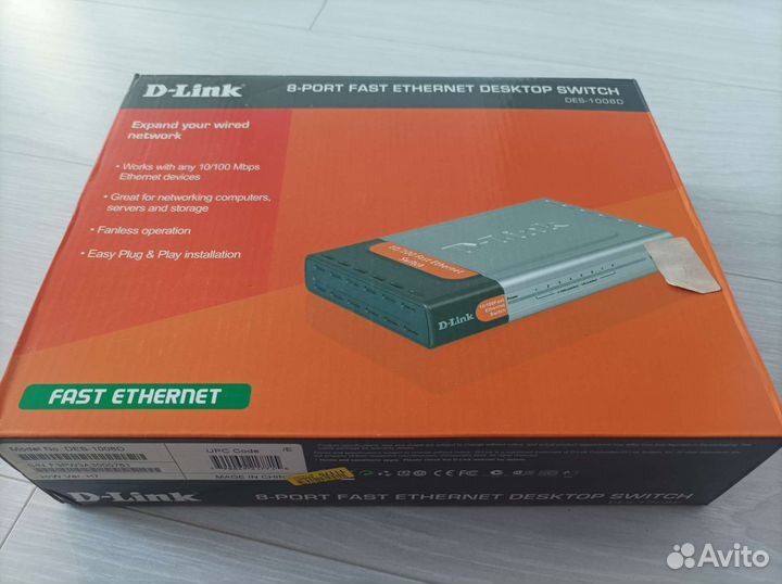 Коммутатор D-Link DES-1008D