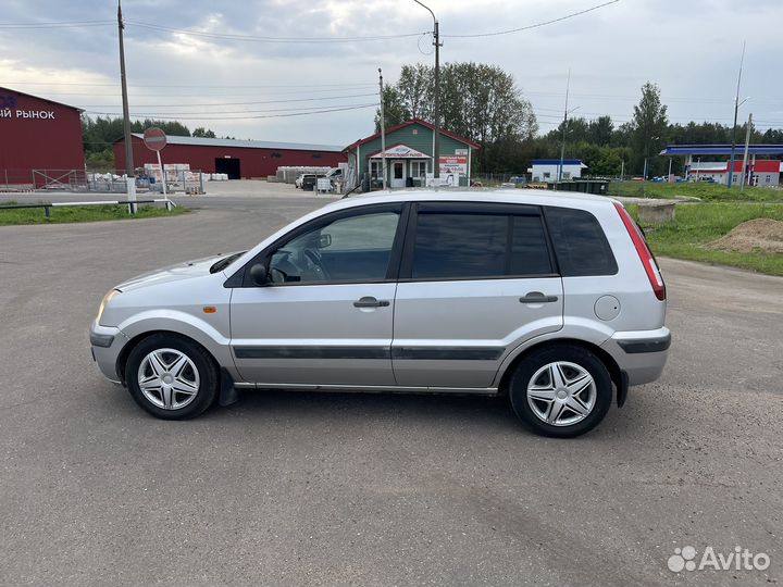Ford Fusion 1.4 МТ, 2006, 260 100 км