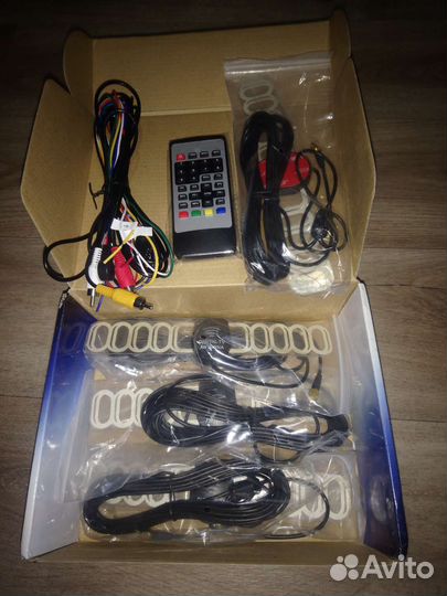 Цифровой DVB-T2 тв-тюнер 4 Антенны DT9 c USB