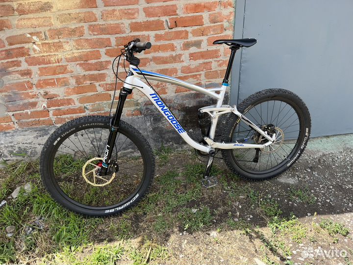 Двухподвес mongoose