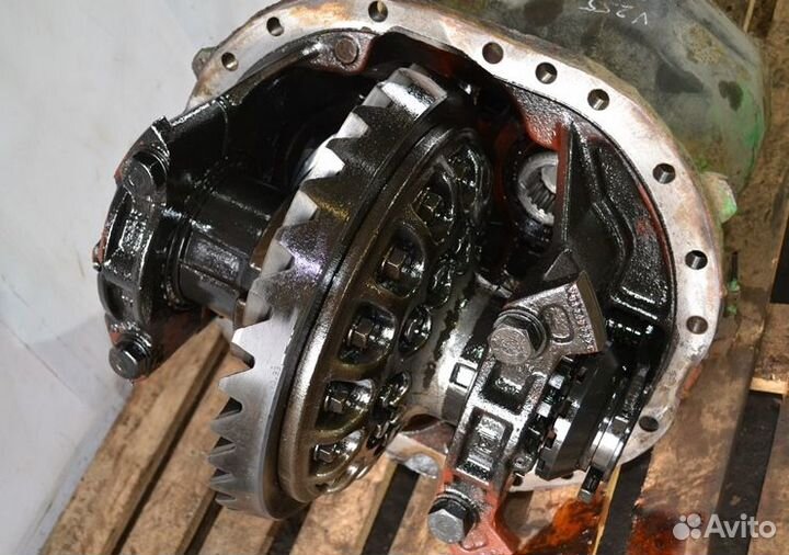 Редуктор проходного моста volvo FH (01.05)