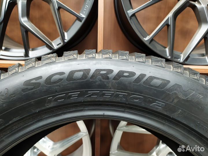 Pirelli Ice Zero 2 275/50 R21