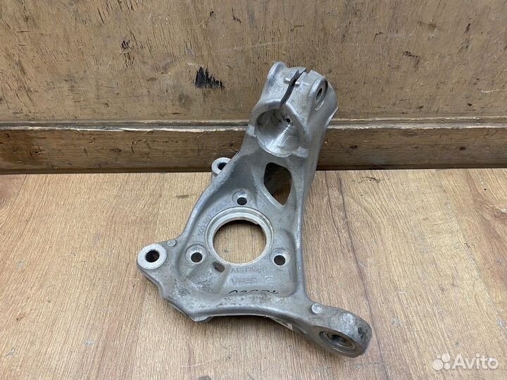 Кулак поворотный передний правый Skoda Kodiaq 17+