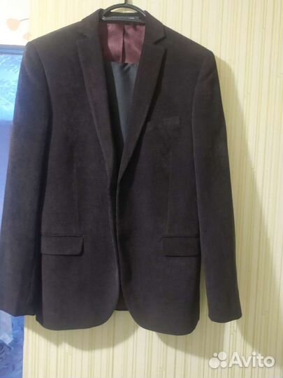 Мужской костюм