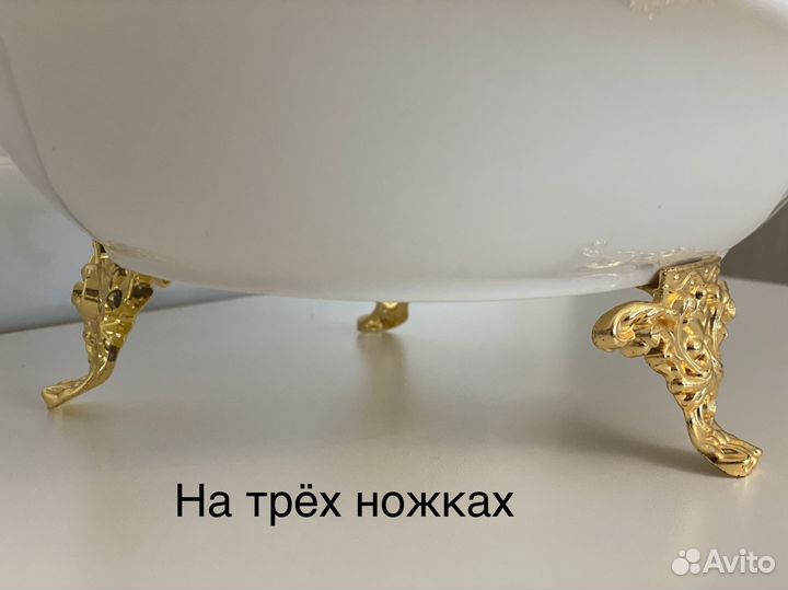 Ваза для фруктов 40см/22см на ножках lefard