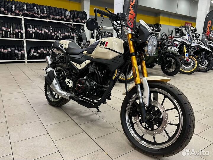 Дорожный мотоцикл Minsk C4 250 новый