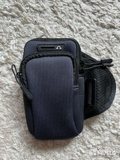 Чехол для телефона на руку