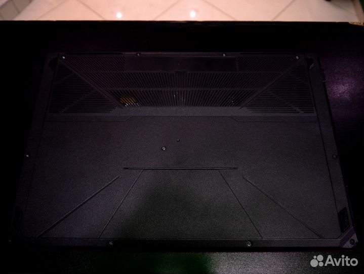 Продам игровой ноутбук Asus TUF fx504gm