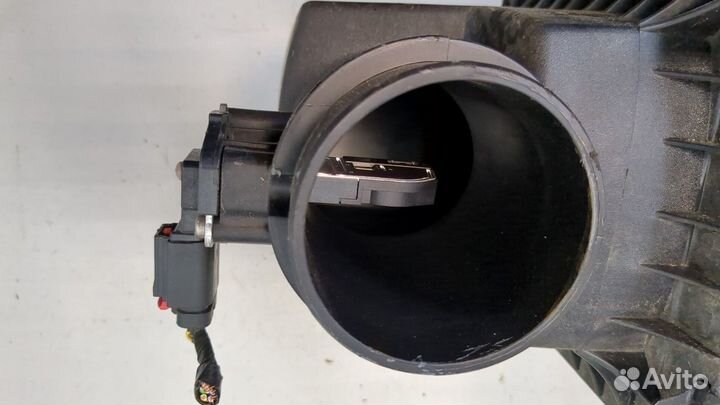 Корпус воздушного фильтра Ford Escape 2015, 2017