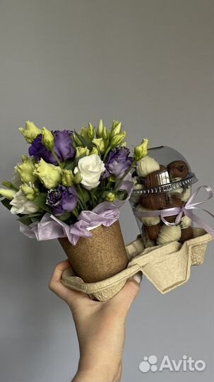 Клубника в шоколаде в стакане