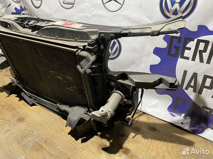 Телевизор передняя панель Audi A4 2.5 TDI