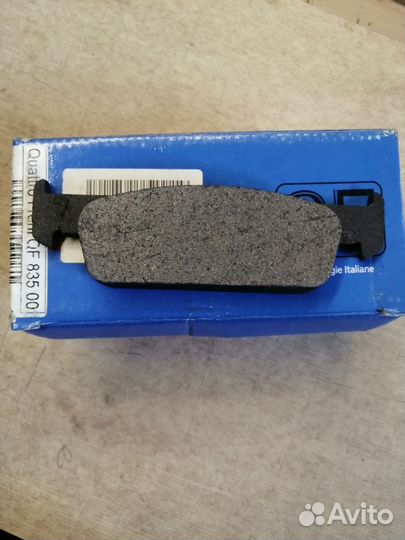 Колодки тормозные перед renault logan 14