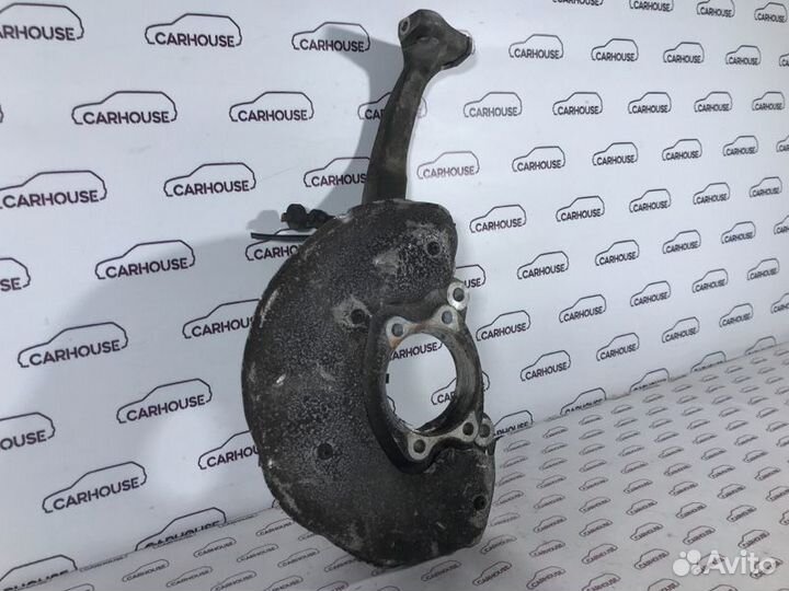 Кулак поворотный передний левый Audi Q5 8R 2.0 CDN