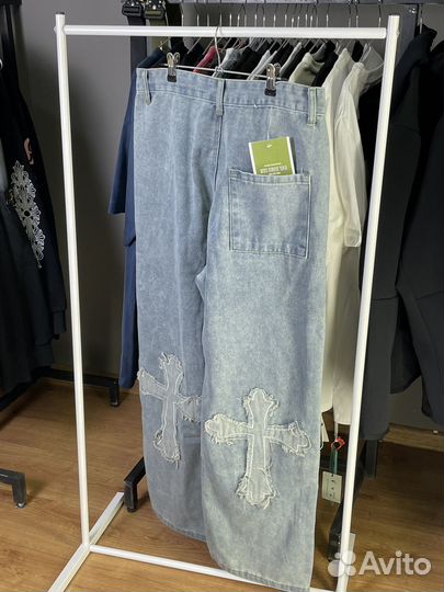 Джинсы с крестами в стиле Chrome Hearts