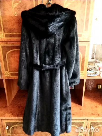 Шуба норковая с капюшоном