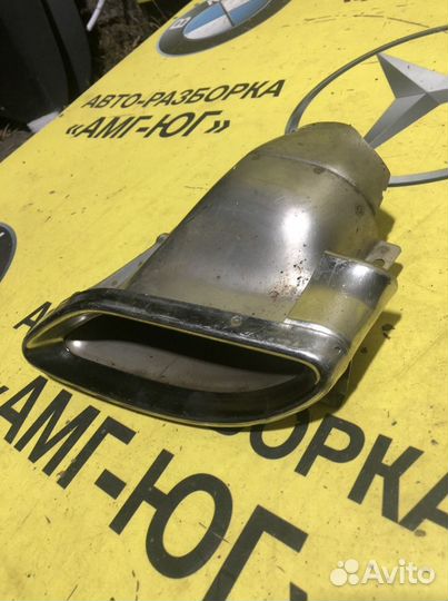 Mercedes W212 E-class AMG Насадка глушителя LH