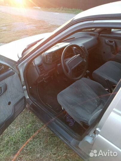 ВАЗ 2112 1.5 МТ, 2001, 350 000 км