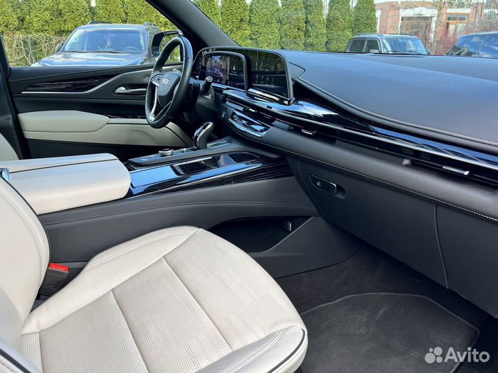 Cadillac Escalade 6.2 AT, 2022, 13 500 км