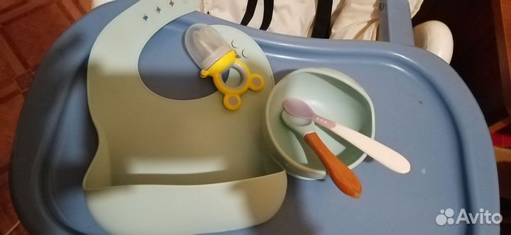 Набор детской силиконовой посуды