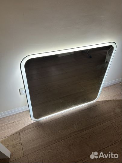 Зеркало в ванну с подсветкой