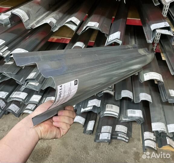 Порог передний Kia Carnival 1 (1998-2002) (1мм) (П