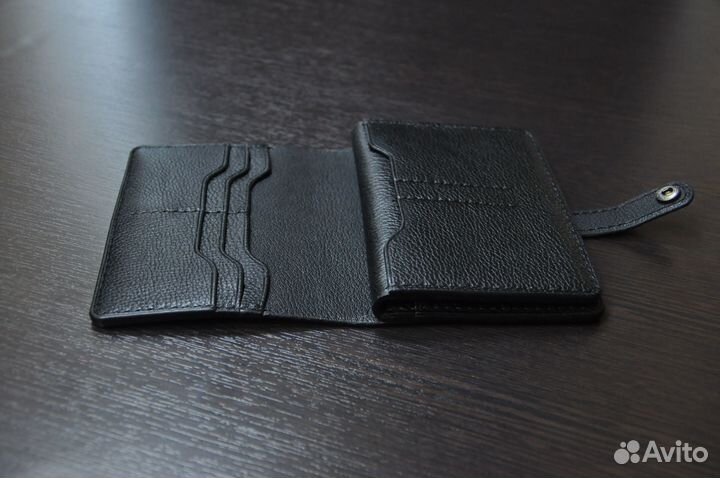 Мужское кожаное портмоне ручной работы