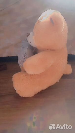 Продам плюшевого медведя