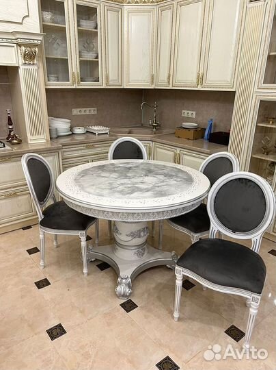 Стол в гостиную \ оплата при получении