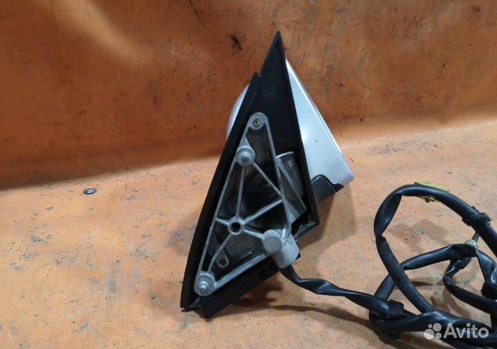 Зеркало правое audi a4 8e