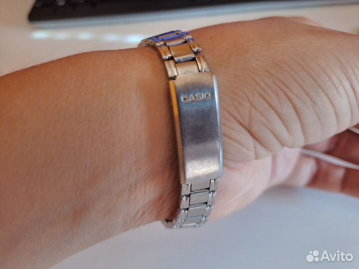 Часы СССР наручные с браслетом Слава,Casio