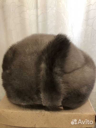 Женский норковый берет. Цвет серый