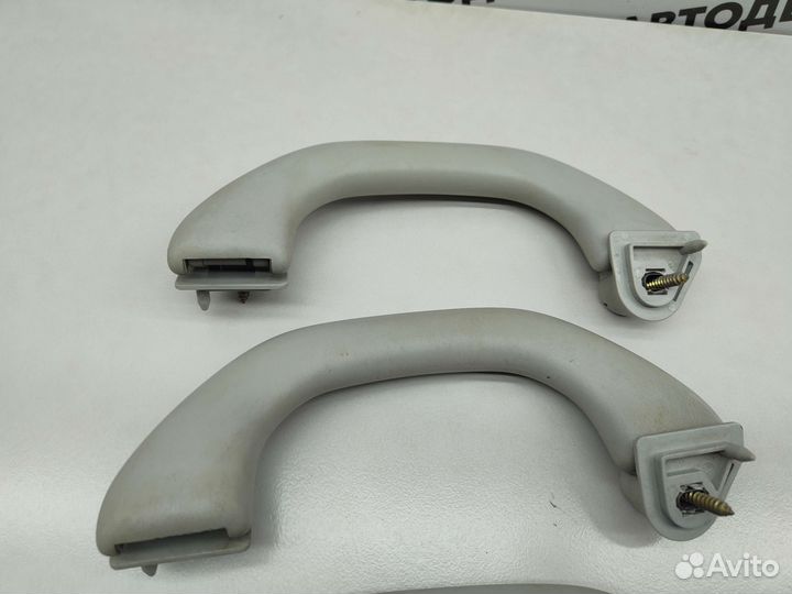 Ручки потолочные комплект Volkswagen Golf MK4