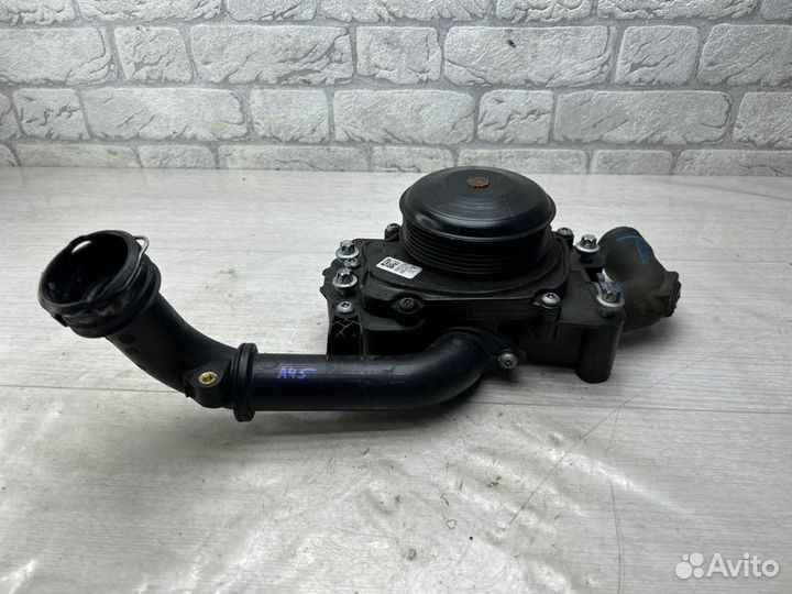 Помпа водяная Mercedes Gle-Class W166 2.2 CDI 651