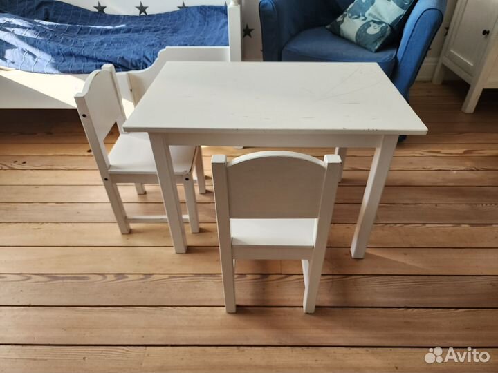 Продаю столик детский и два стула. икея. сундвик