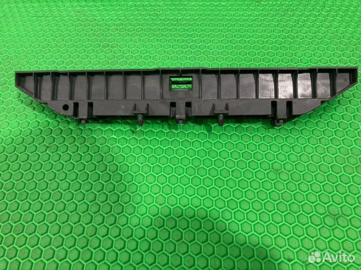 Кронштейн Volkswagen Touareg 7L6 7L7 7LA GP BKS